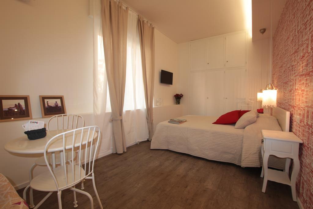 Marcona24 Lejlighedshotel Milano Værelse billede